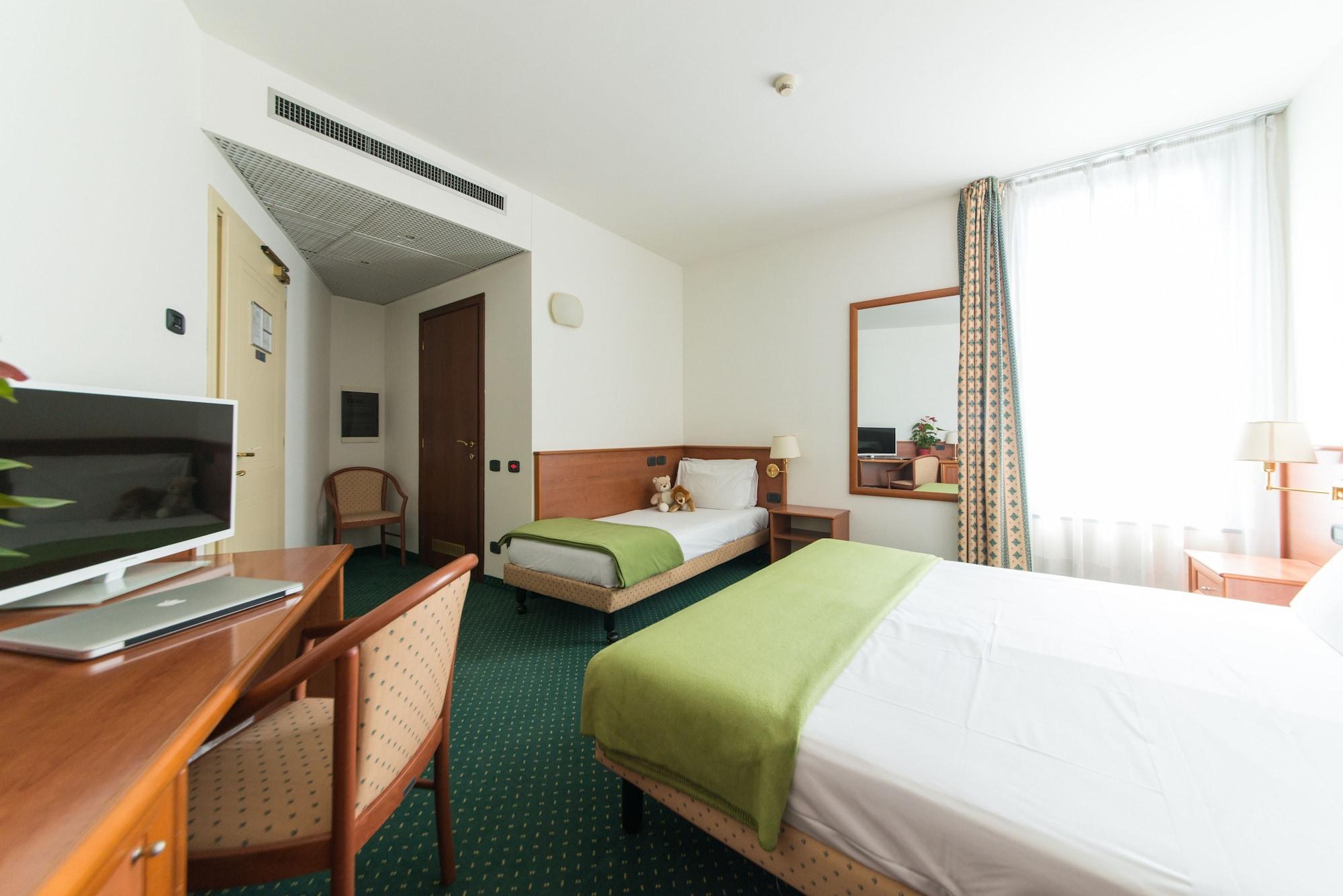 Airport Hotel Bergamo Bagnatica Esterno foto