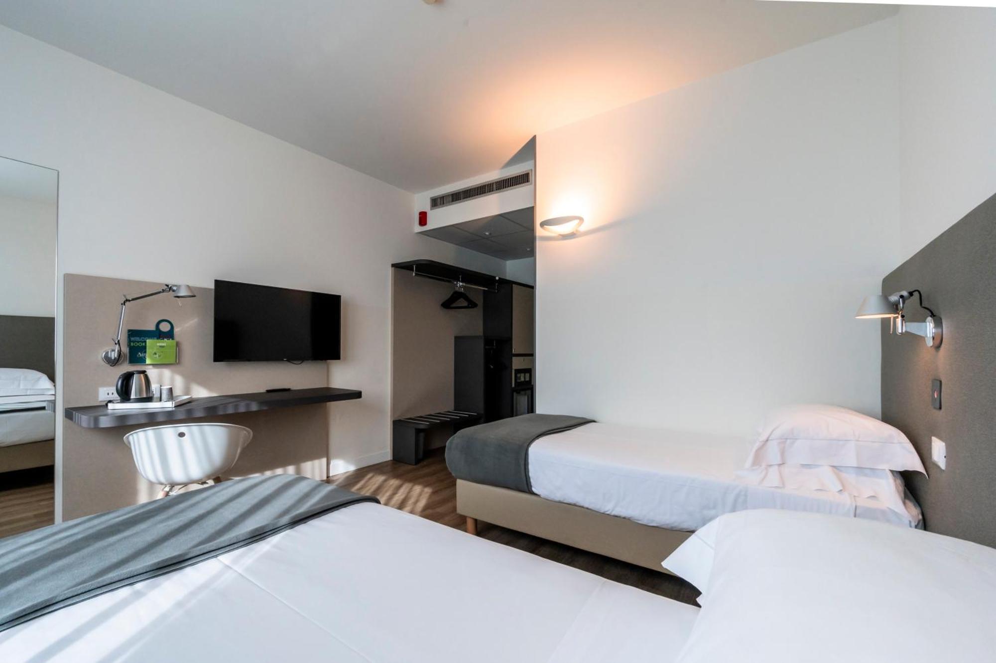 Airport Hotel Bergamo Bagnatica Esterno foto